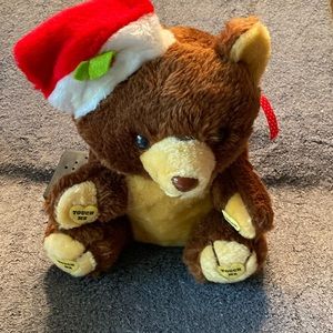 Vintage Musical Christmas Bear in Excellent Condition